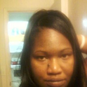 Meet your Posher, Ebony